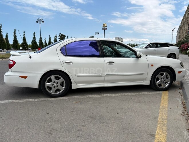 Nissan Maxima-2