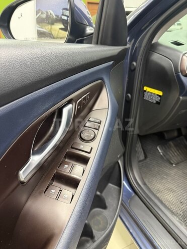 Hyundai i30-13