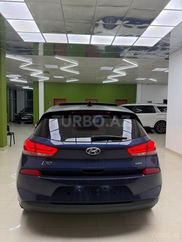 Hyundai i30-6