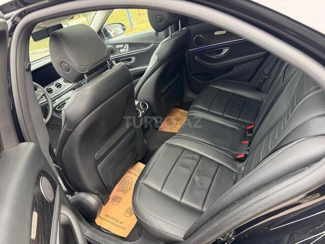 Mercedes E 300-6
