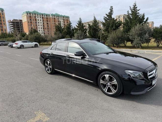 Mercedes E 300-2