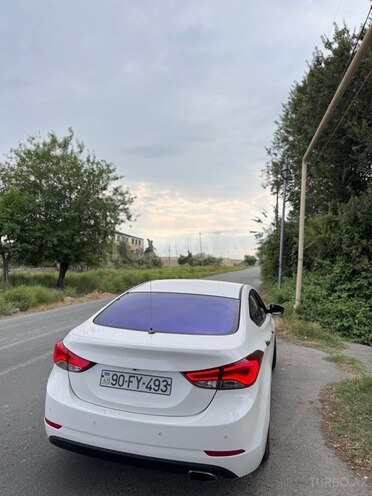 Hyundai Avante-4