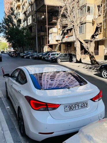 Hyundai Avante-5