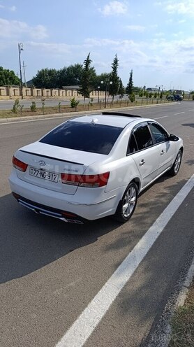 Hyundai Sonata-5