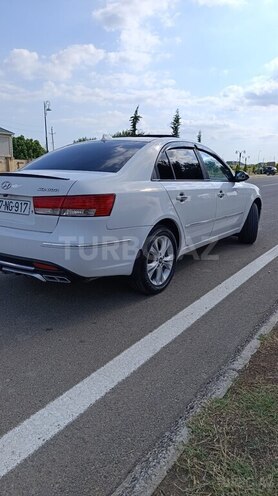 Hyundai Sonata-6