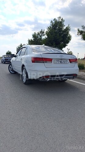 Hyundai Sonata-8