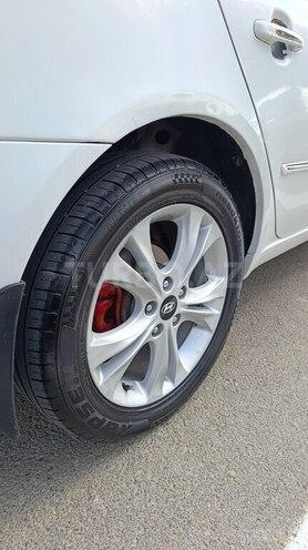 Hyundai Sonata-13
