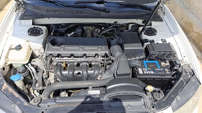 Hyundai Sonata-14
