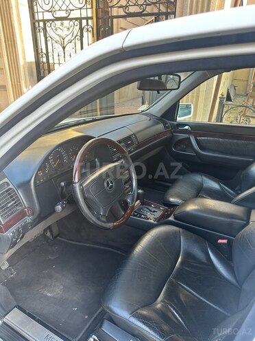 Mercedes S 320-4