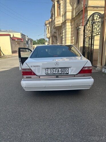 Mercedes S 320-3