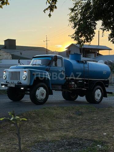 GAZ 53-6
