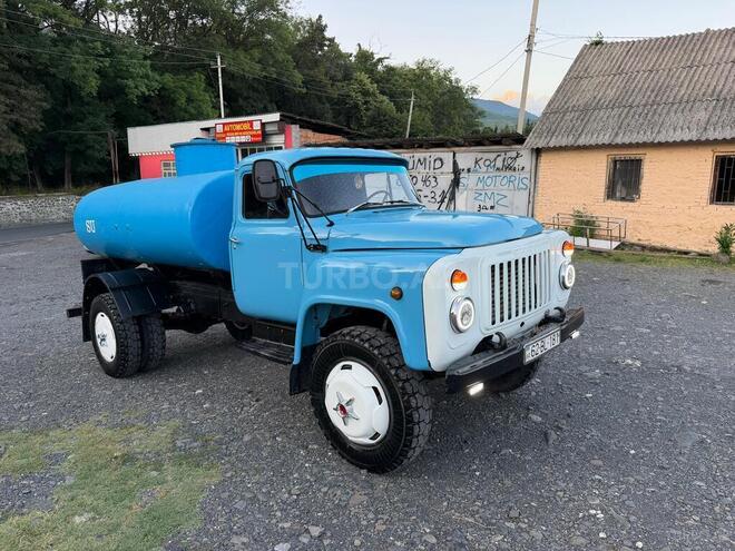 GAZ 53-2