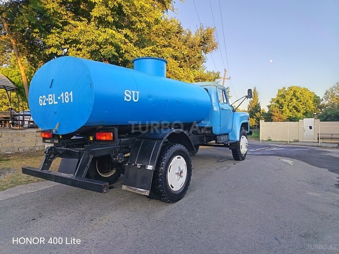 GAZ 53-16