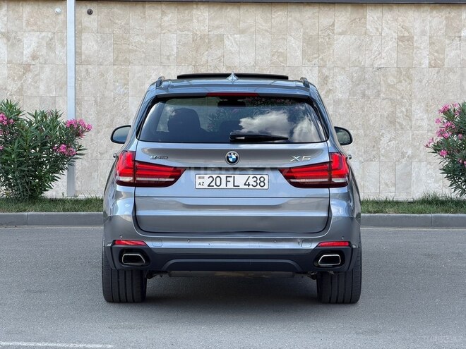 BMW X5-8