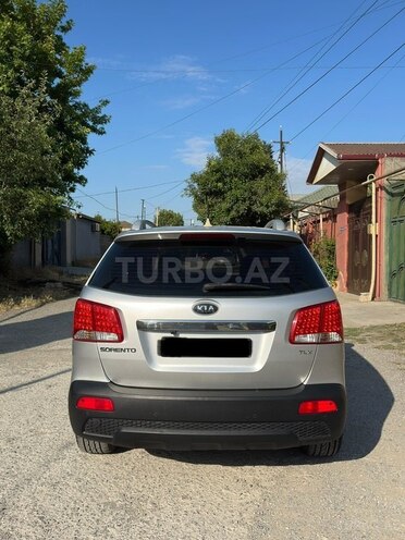 Kia Sorento-5