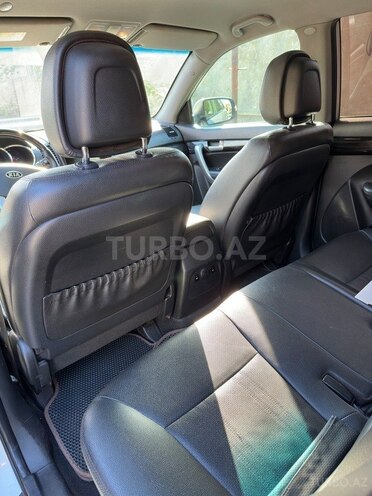 Kia Sorento-7