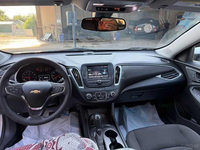 Chevrolet Malibu-3