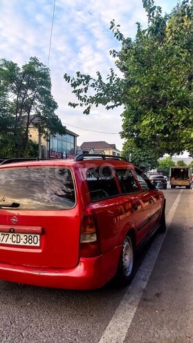 Opel Astra-2