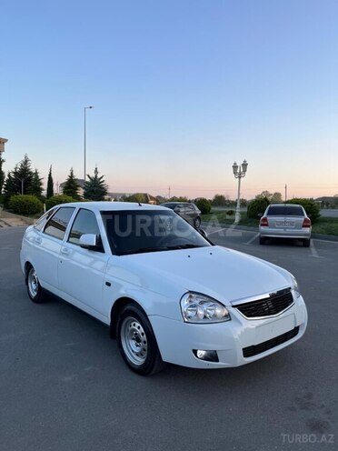 LADA (VAZ) Priora-9