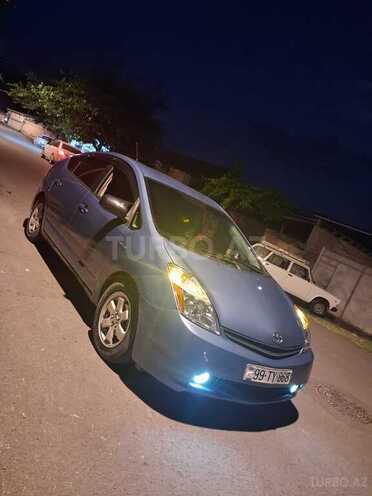 Toyota Prius-2