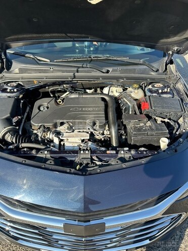 Chevrolet Malibu-9