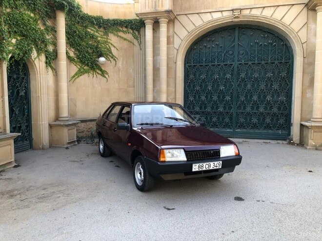 LADA (VAZ) 21099-4
