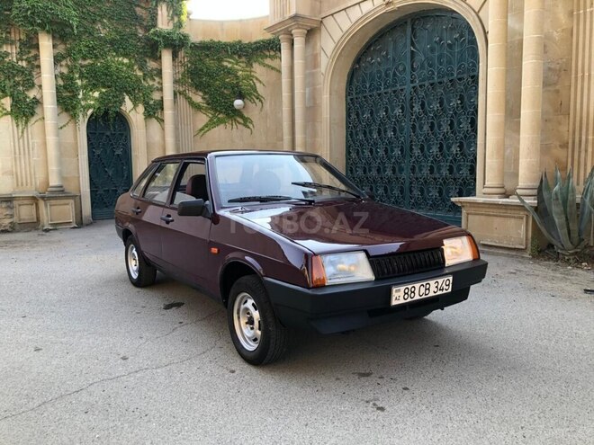 LADA (VAZ) 21099-8