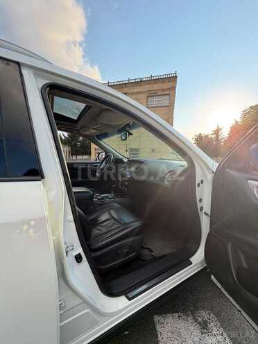 Nissan Pathfinder-16
