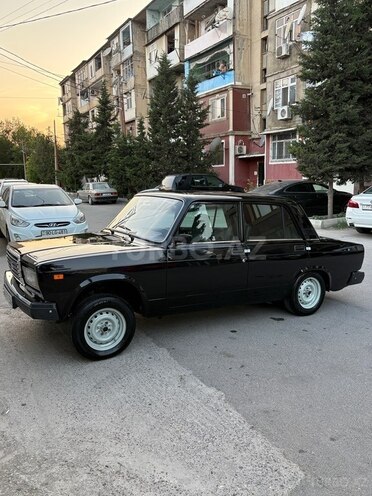 LADA (VAZ) 2107-4