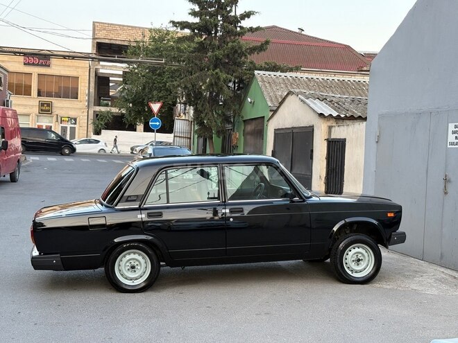 LADA (VAZ) 2107-3