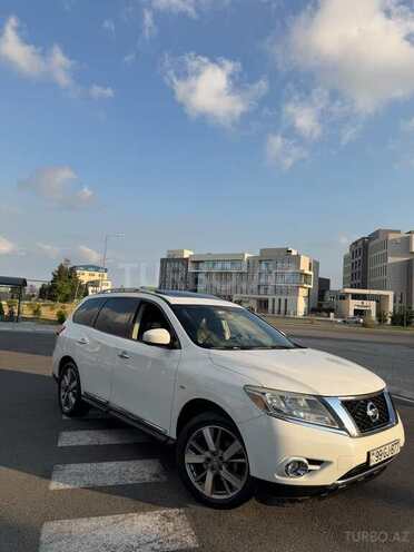 Nissan Pathfinder-3