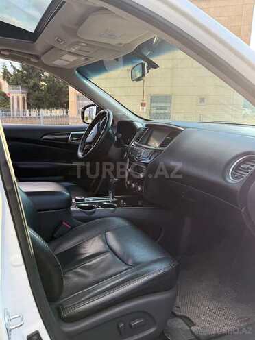 Nissan Pathfinder-14