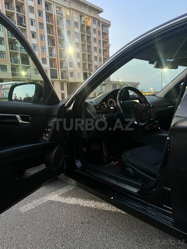 Mercedes C 200-9