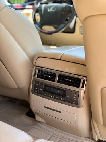 Lexus LX 570-6