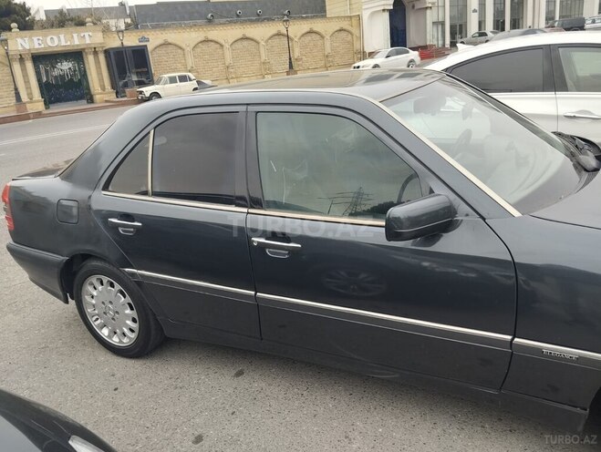 Mercedes C 220-5