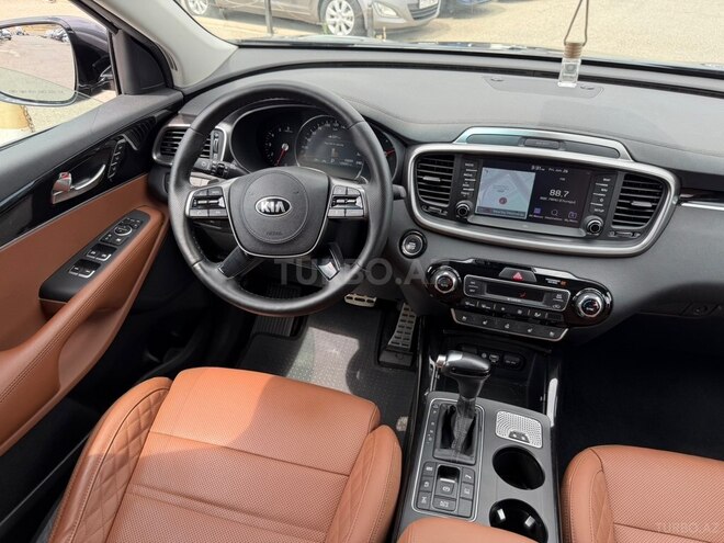 Kia Sorento-18
