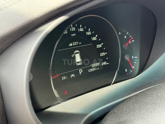 Kia Sorento-16