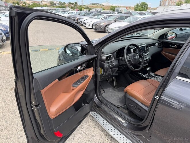 Kia Sorento-15