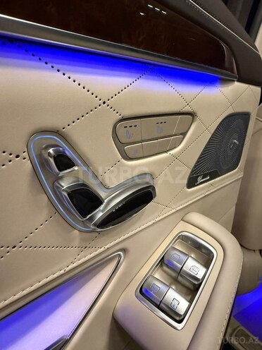 Mercedes S 500-19