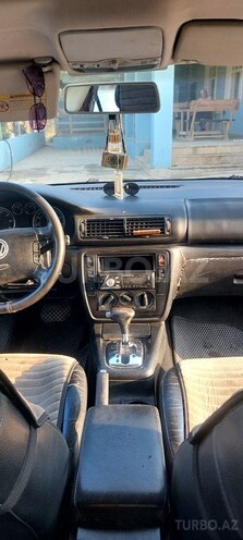 Volkswagen Passat-3