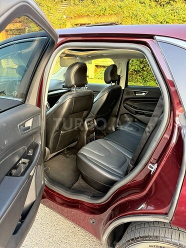 Ford Edge-4