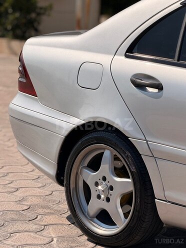 Mercedes C 200-6
