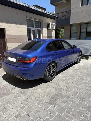 BMW 330e-3