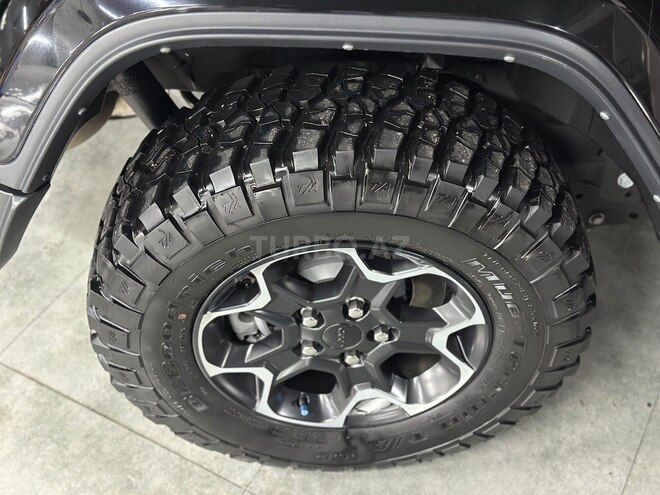 Jeep Wrangler-7
