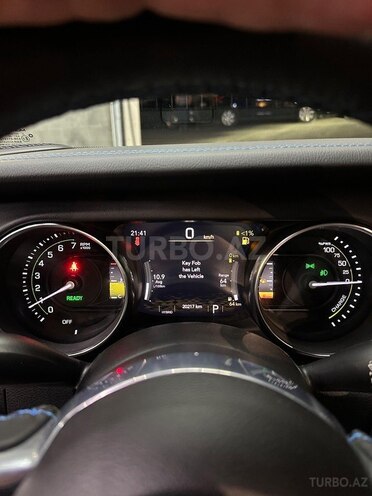 Jeep Wrangler-20