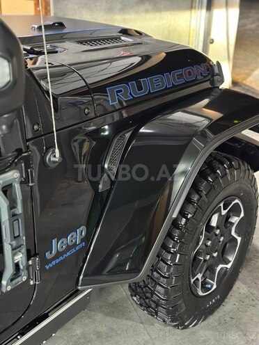 Jeep Wrangler-11