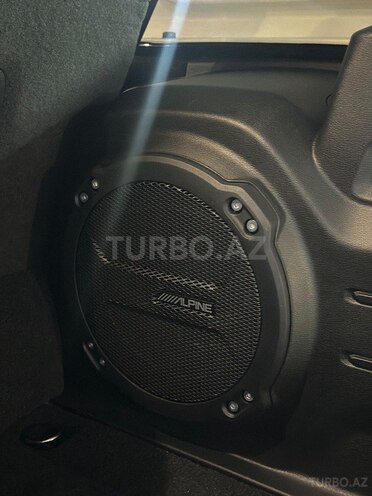 Jeep Wrangler-19