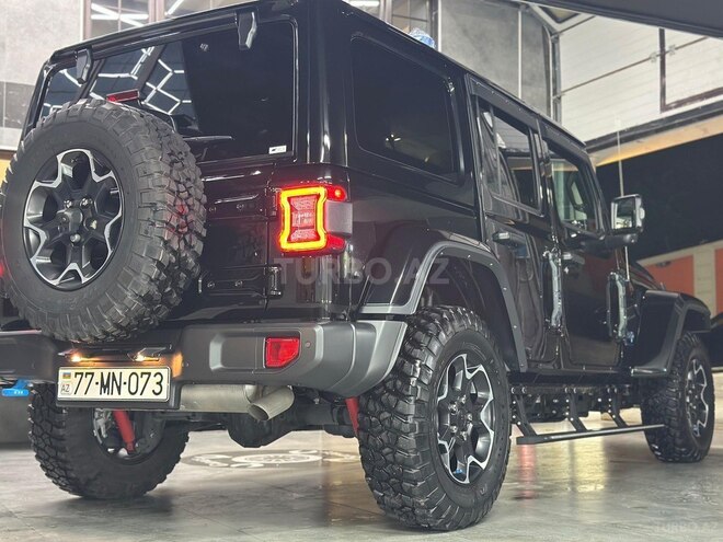 Jeep Wrangler-16