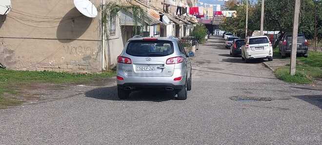 Hyundai Santa Fe-2
