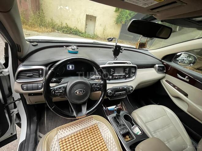 Kia Sorento-6